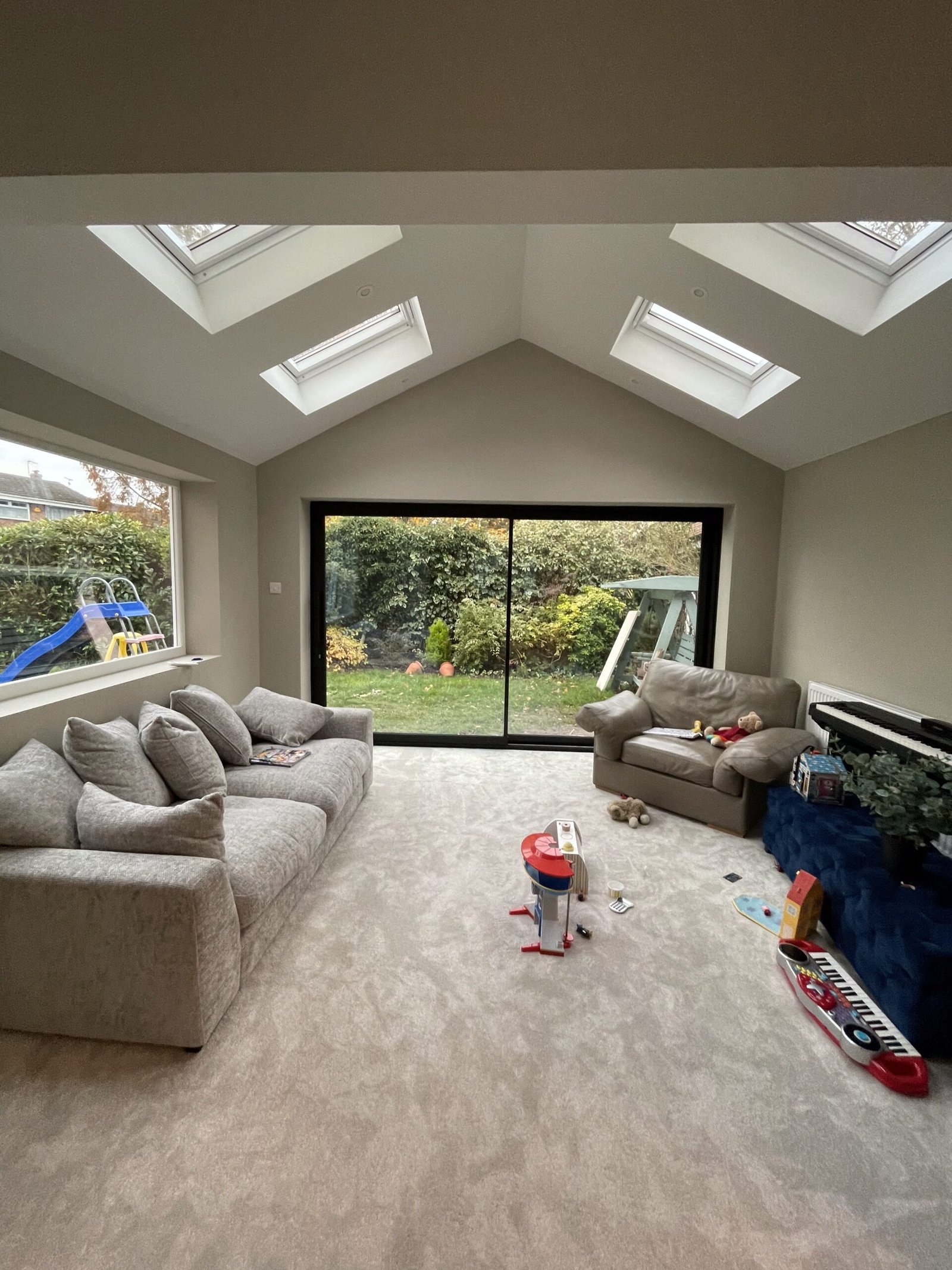 commercial interior painting milton keynes