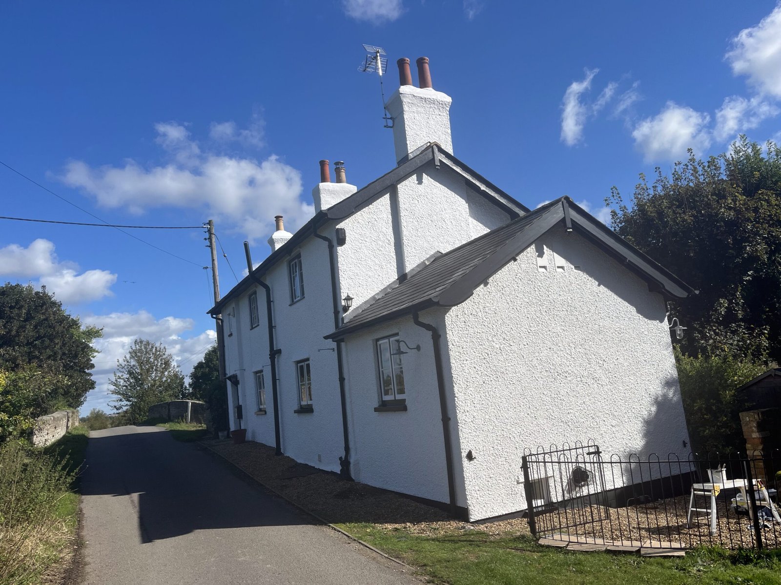 exterior house painting milton keynes